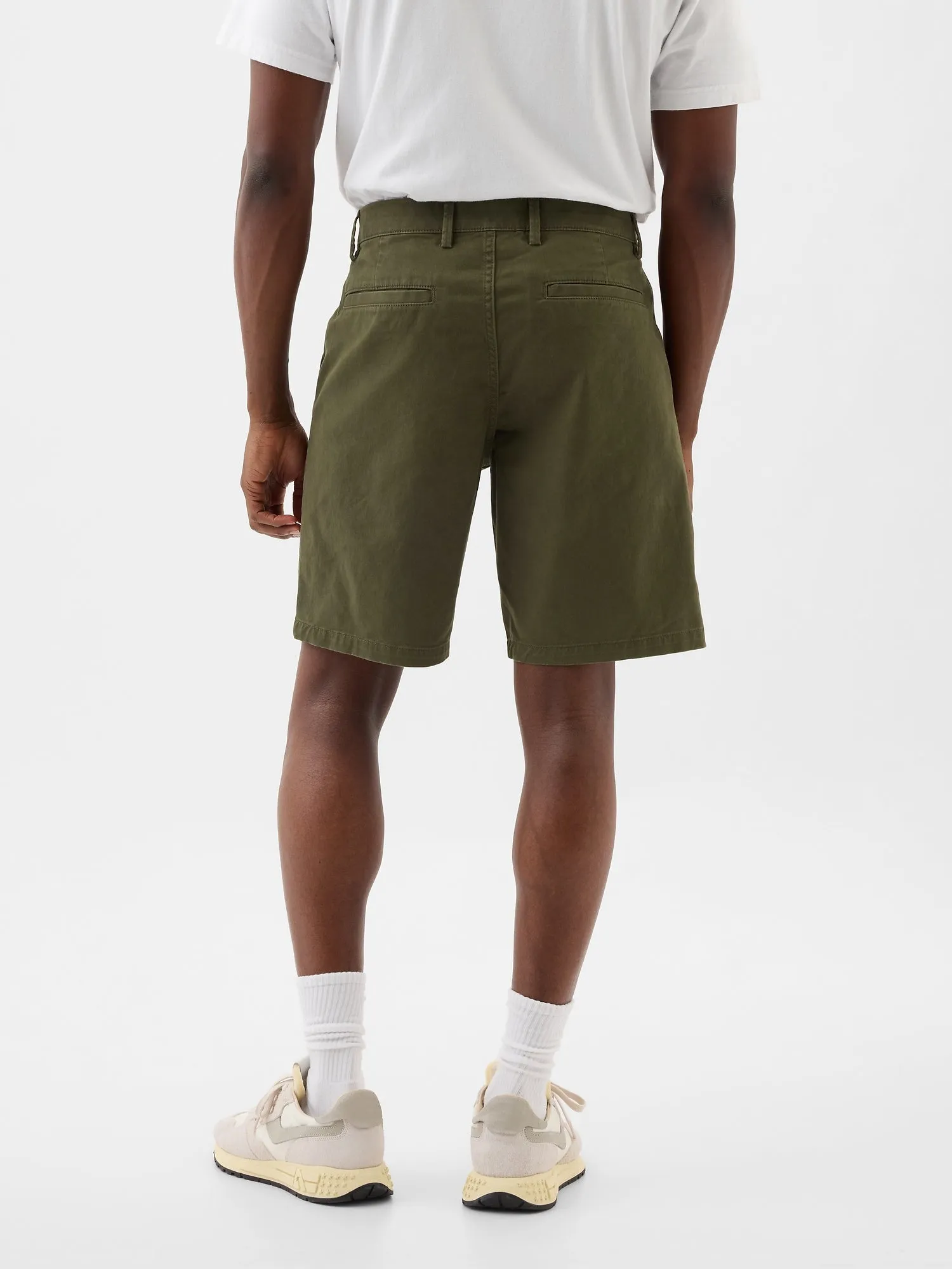 9" Essential Khaki Shorts with Washwell