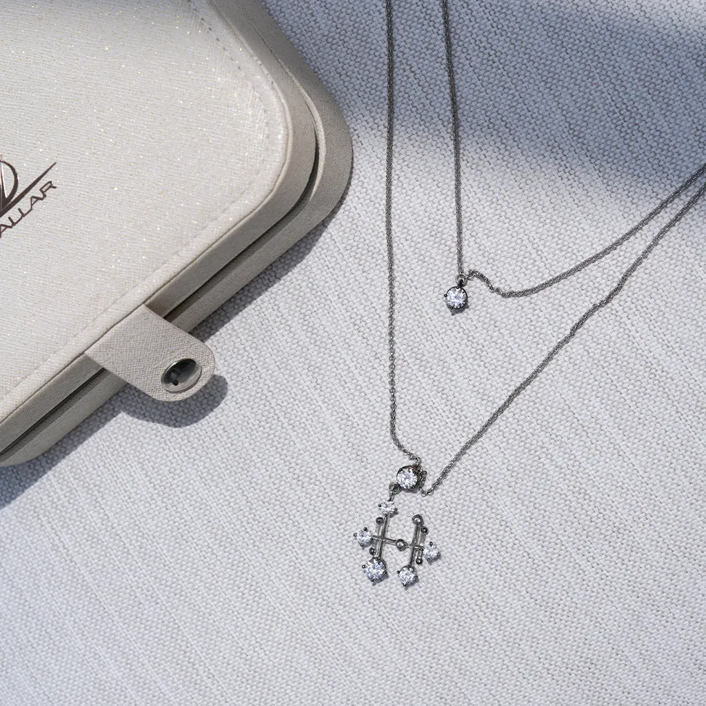 Alphabet H Necklace[White gems]