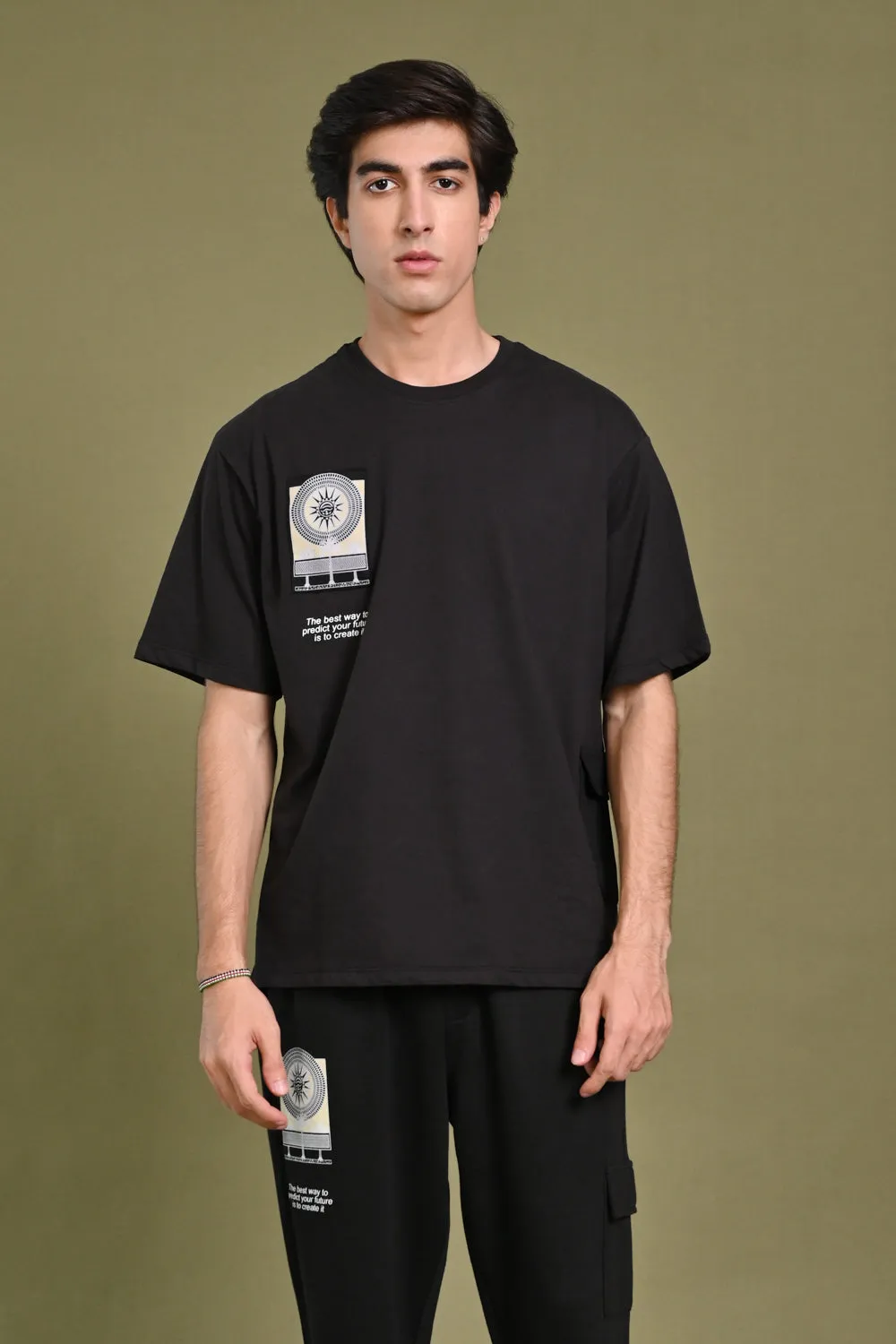 BAGGY FIT GRAPHIC TEE