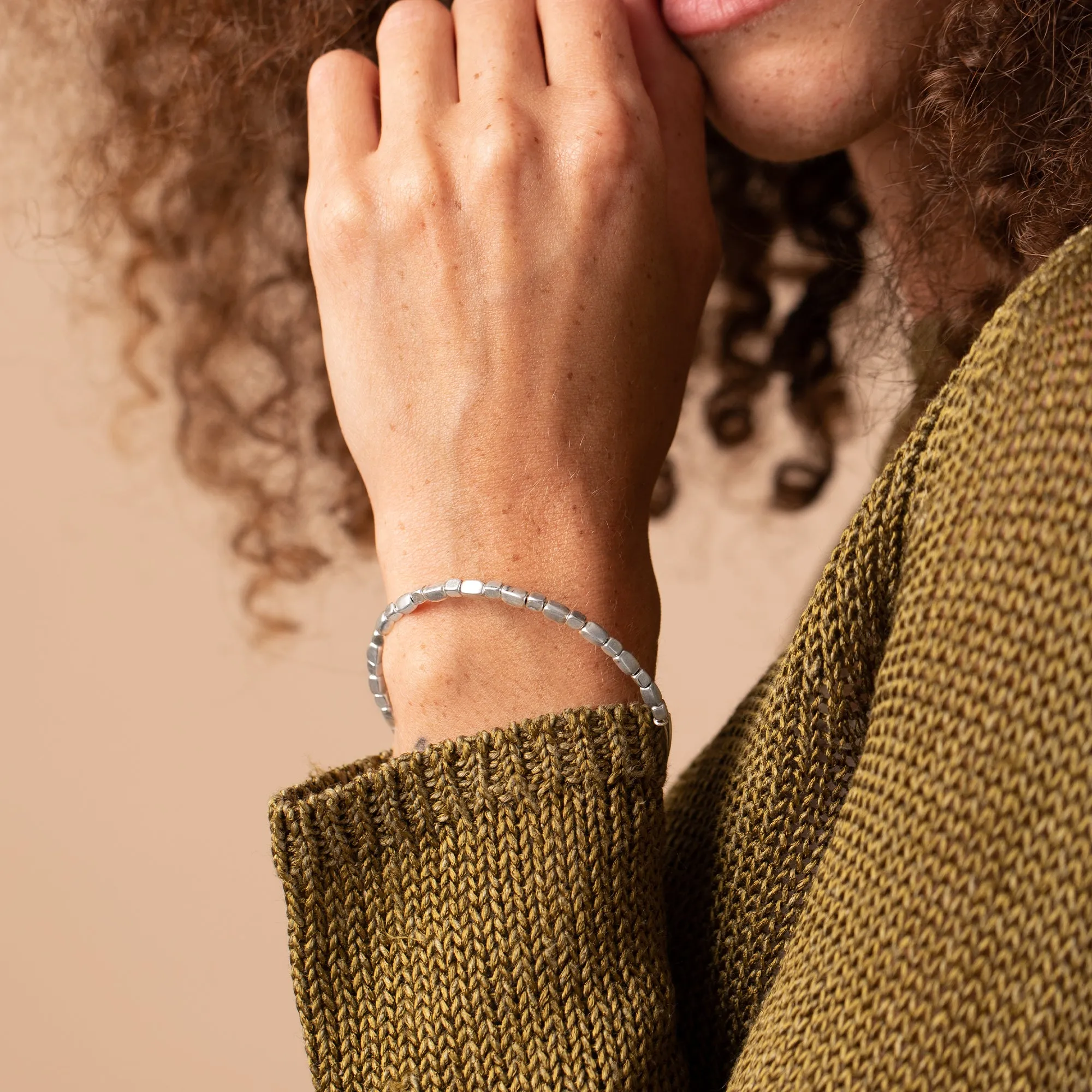 Elegance Metal Beaded Bangle