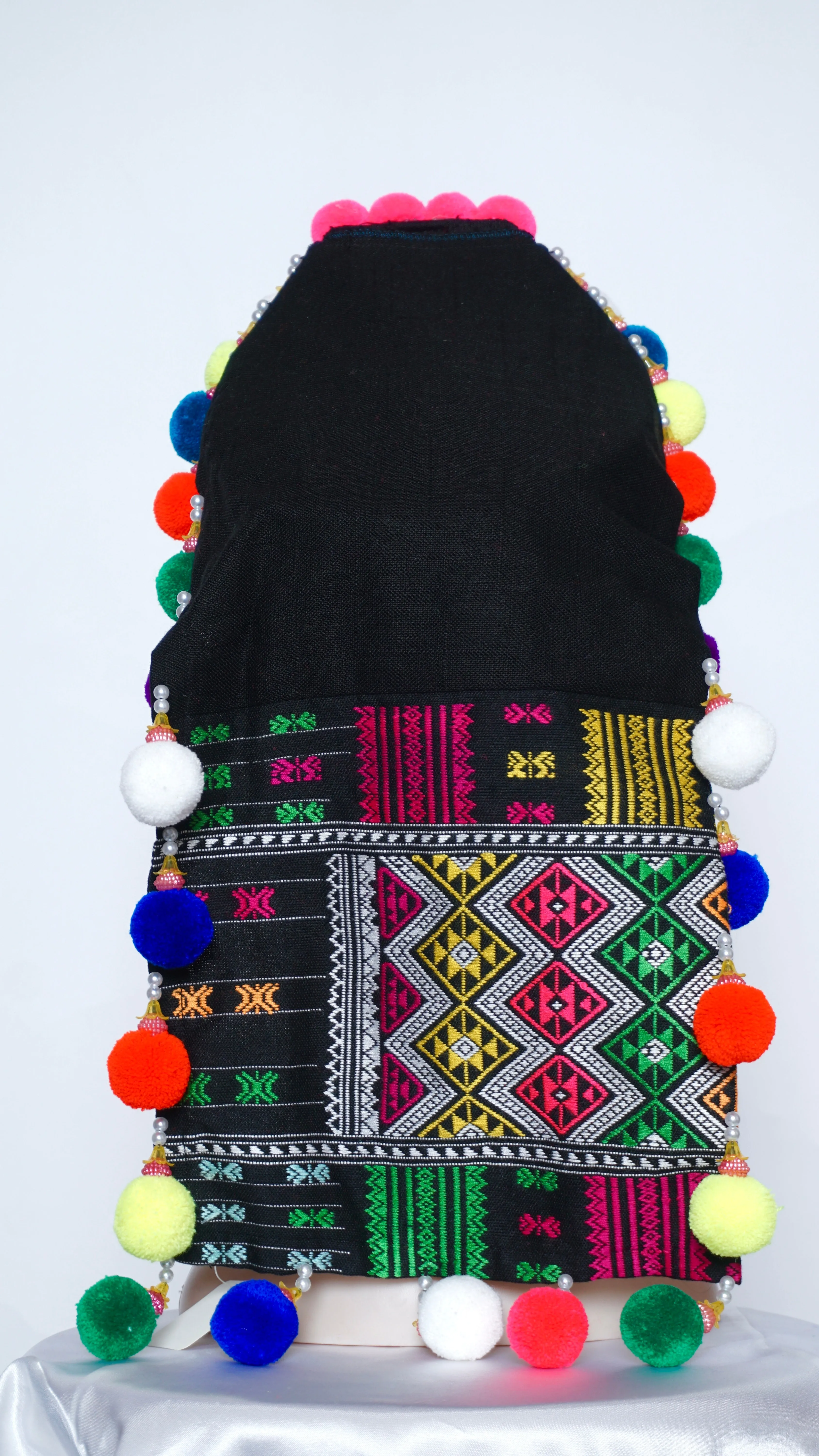 Hmong Txaij Hat (21")