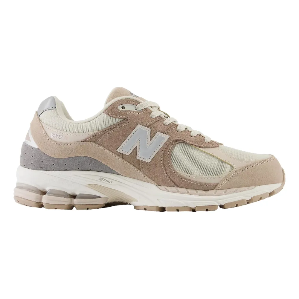 NEW BALANCE 2002R-BROWN