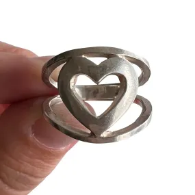 V I N T A G E // heart sandwich / sterling silver heart cutout ring / size 6.75